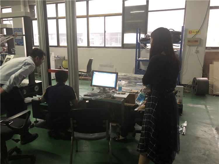 �Ϻ��͑�����˾�S����ُ���z����ԇ�C